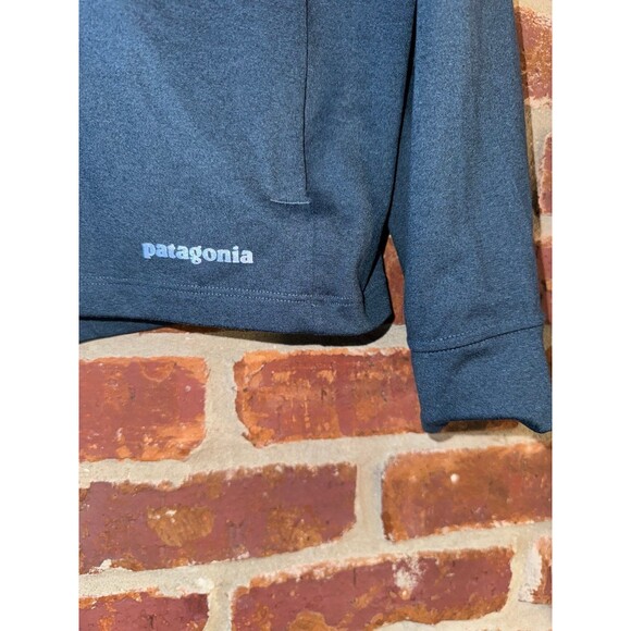 Patagonia women’s Pack out blue 1/2 zip pullover medium - Picture 2 of 6